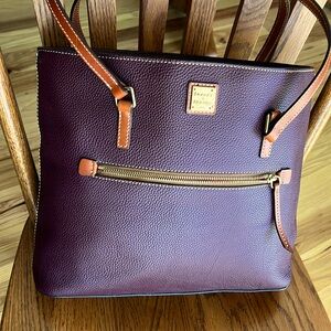 Authentic Dooney & Bourke Large Shopper & Wristlet Pebble Grain Leather Bordeaux